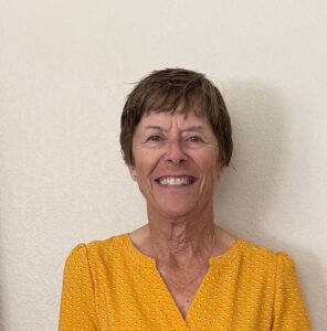 Instructor Peg Bushong